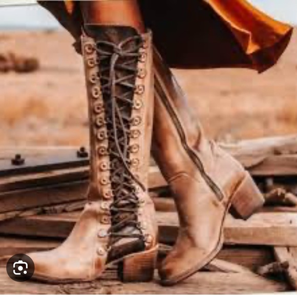 Free bird Chapelle Leather Boots - Picture 1 of 7